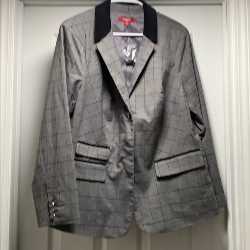 Is a blazer black and gray